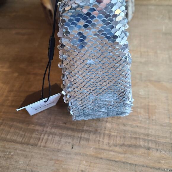 Nicole Miller Silver Sequin Chain Strap Small Shoulder Bag Purse - Picture 6 of 9